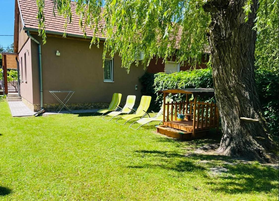 Vadszolo Apartman Balatonmáriafürdő Esterno foto