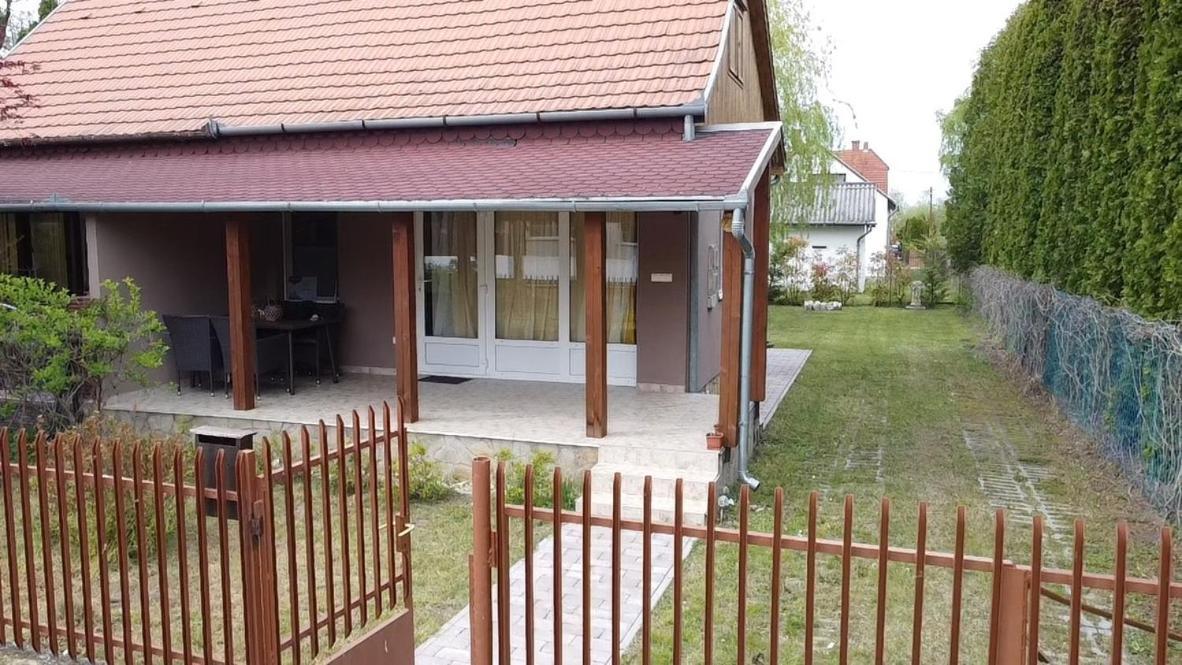 Vadszolo Apartman Balatonmáriafürdő Esterno foto