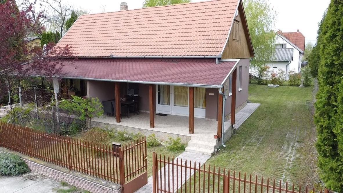Vadszolo Apartman Balatonmáriafürdő Esterno foto