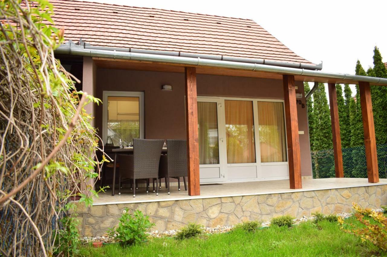Vadszolo Apartman Balatonmáriafürdő Esterno foto