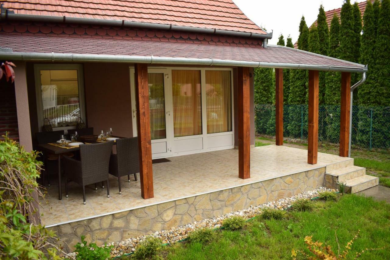 Vadszolo Apartman Balatonmáriafürdő Esterno foto