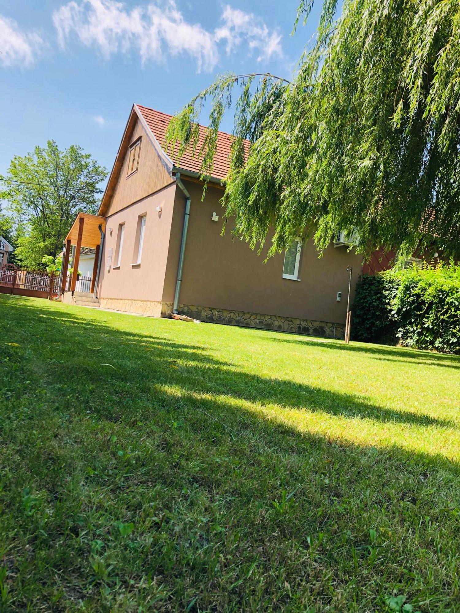 Vadszolo Apartman Balatonmáriafürdő Esterno foto